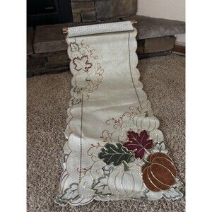 Table Runner Haymarket Square Fall Pumpkins Orange Gold Trim 14x 72 New Leaves
